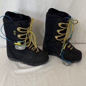 M Vans Hi-Standard OG Women's Snowboard Boots